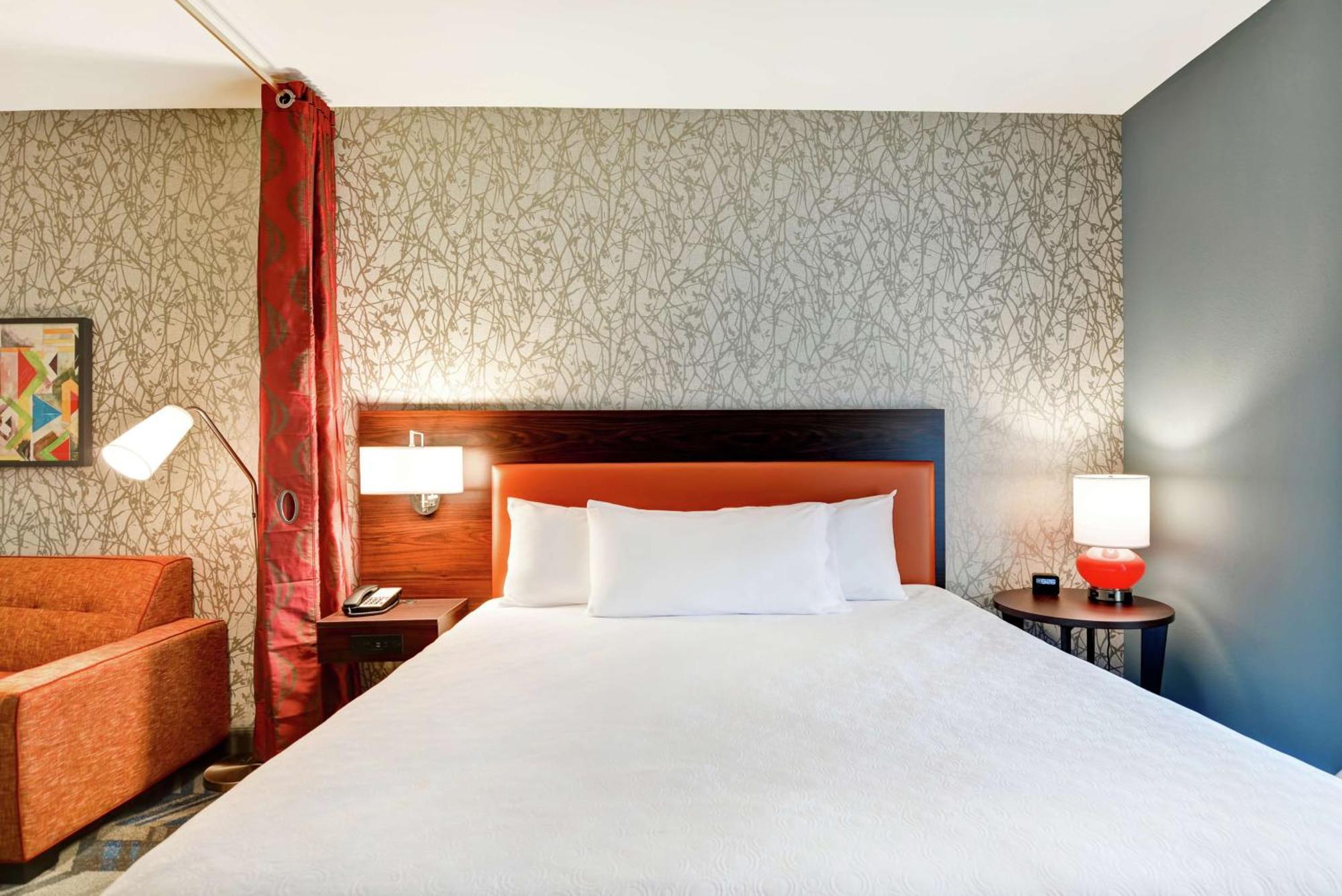 Home2 By Hilton Huntsville Airport 3*