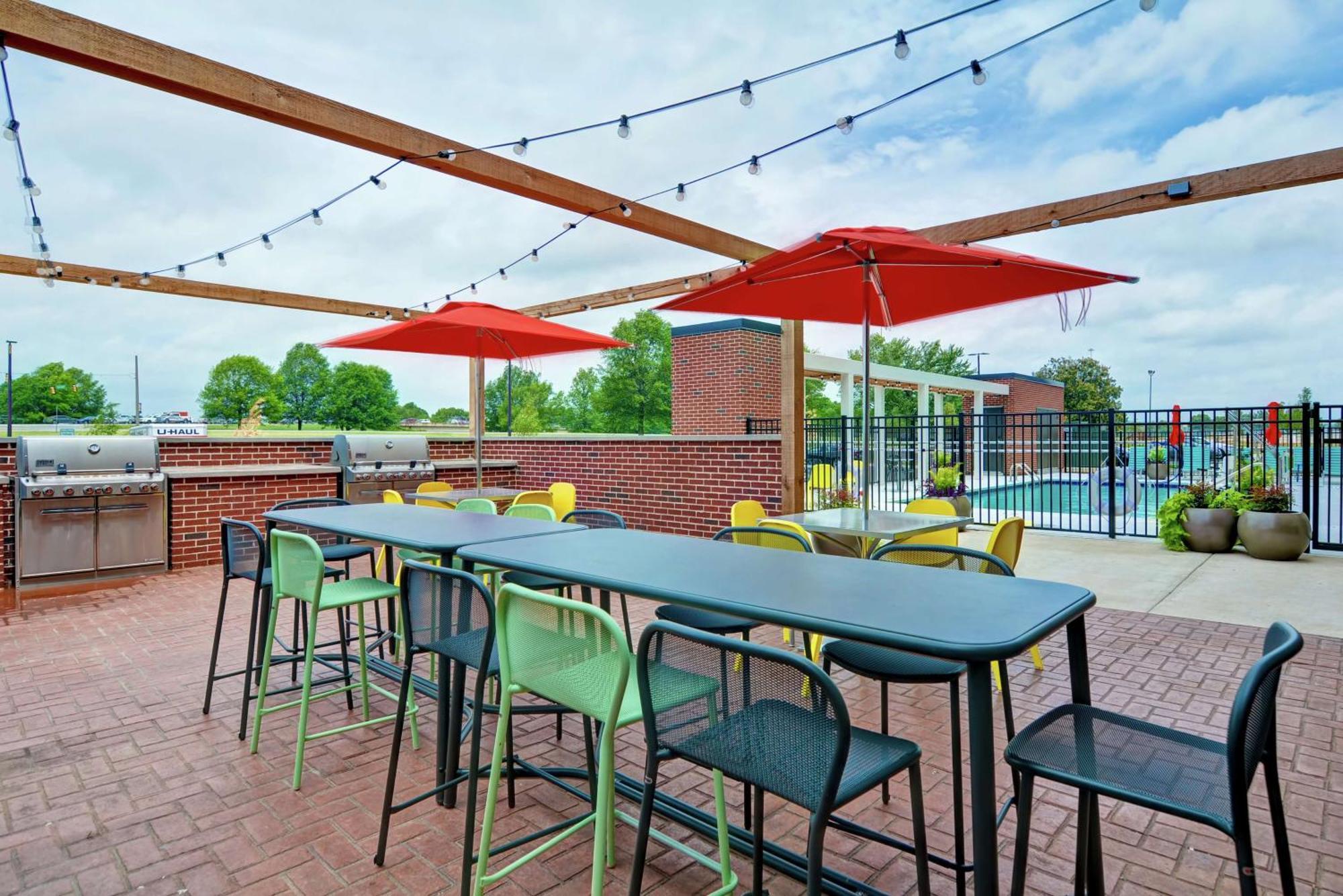 Home2 By Hilton Huntsville Airport Hotel Madison